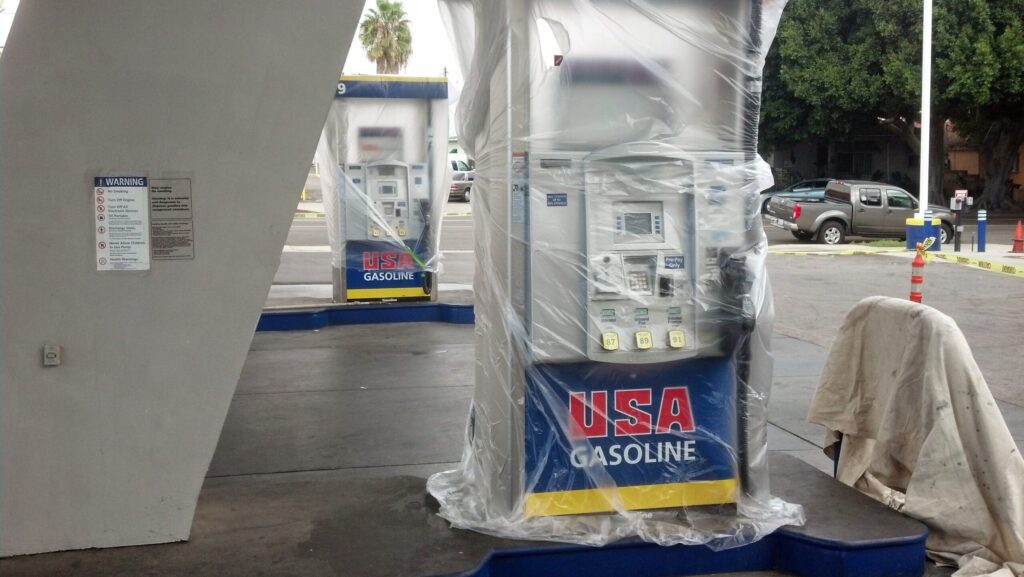 USA Gasoline filling station painters