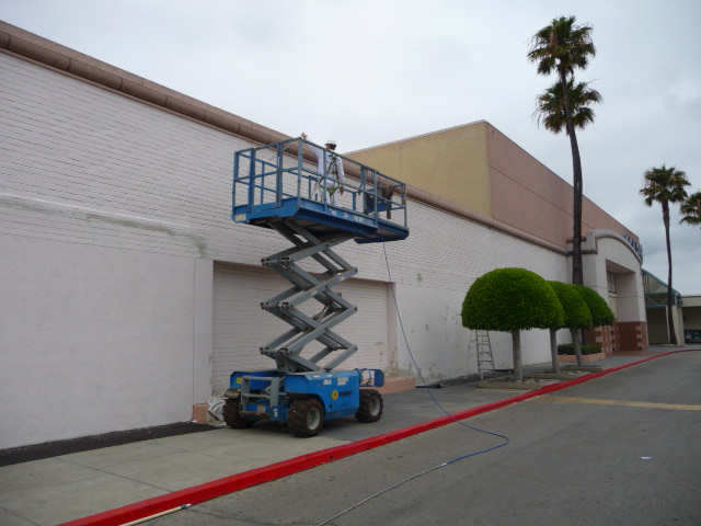 Mini Mall and Shopping Plaza Painting Contractor