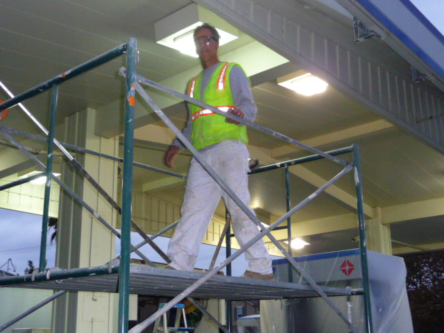 gas station painting contractors
