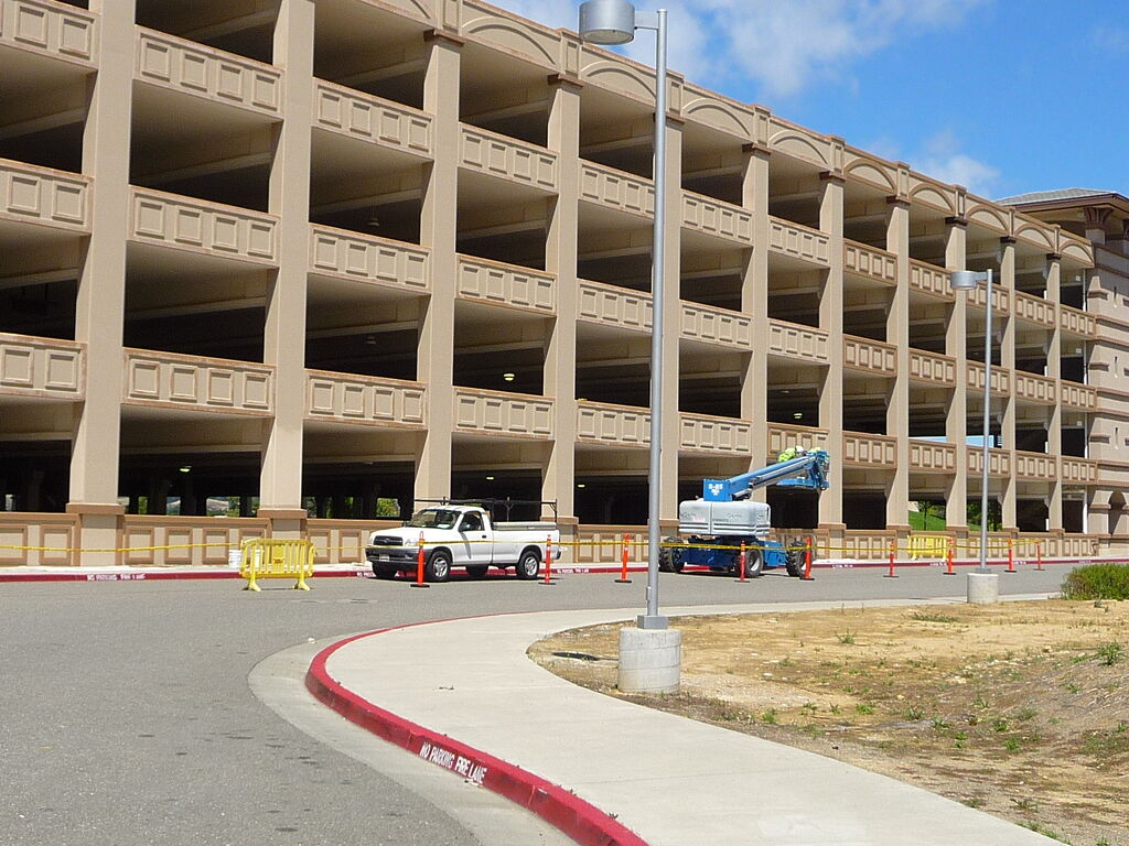 California commercial parking structure painters